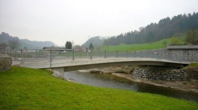 Neubau Mäderslehnbrücke mit Uferverbauung, Wolhusen